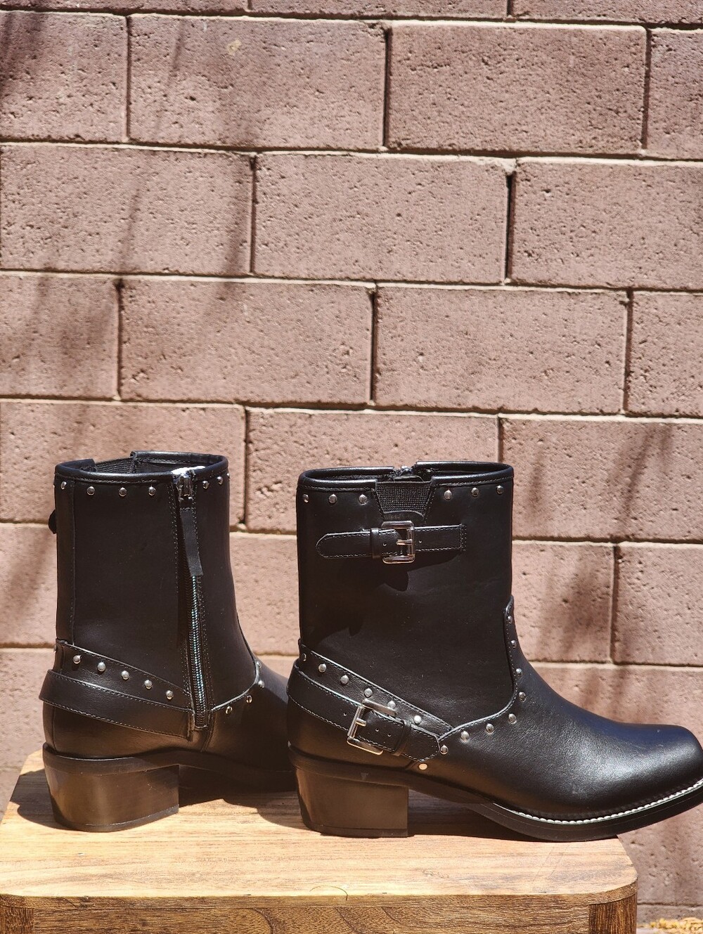 MIA Women's Delores Black Leather Square Toe Studded Buckle Booties Size 9 - Picture 6 of 11